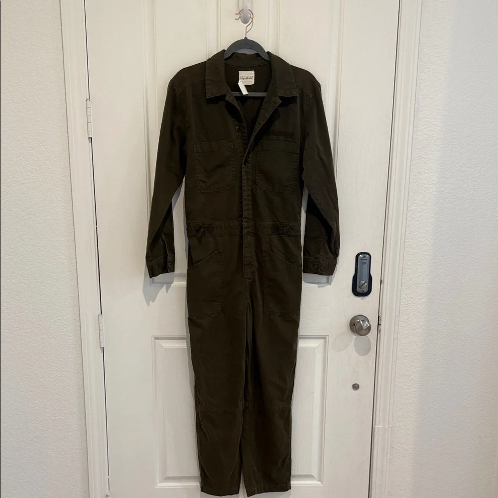 Olive green jumpsuit - Picture 2 of 8